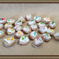 Miniature Dollhouse Food,Tiny Desserts, Doll House Miniatures,Cakes, Cakestand