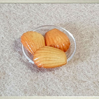 Miniature Dollhouse Food,Tiny Biscuits, Doll House Miniatures, Cookies
